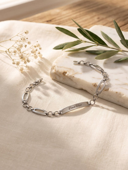 Personalisiertes Damenarmband mit Gravur – Filigranes Edelstahl Armband für Frauen