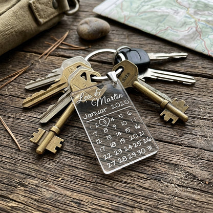 Personalized Acrylic Glass Keychain - Calendar Date Motif - Gift