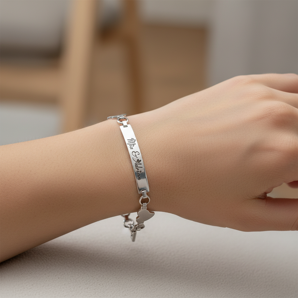 Ladies bracelet with personal inscription - Ladies bracelet - Engraving